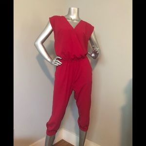 Guess jumpsuit in fuchsia
